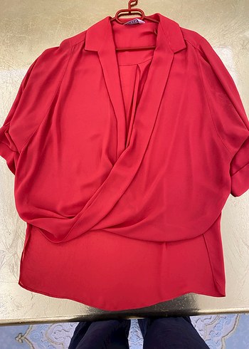 Kırmızı Drapeli V Yakalı Kadın Bluz - Görsel 2
