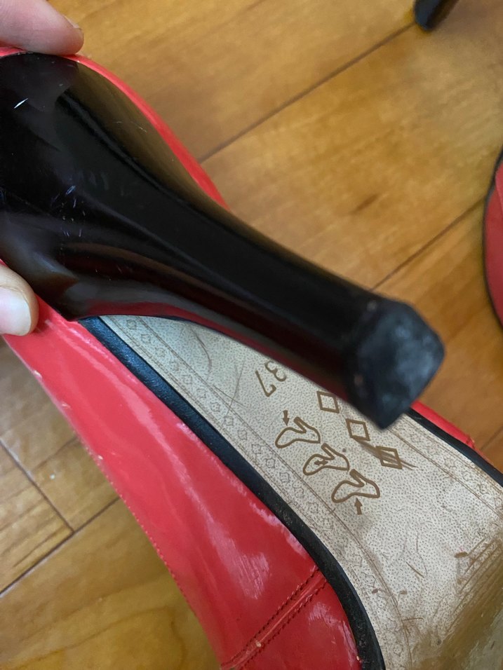 Kırmızı Tokalı Dolgu Topuklu Kadın Stiletto - Görsel 2