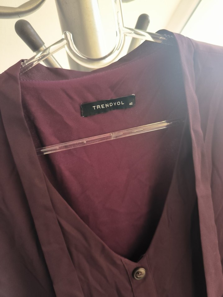 Bordo Düğmeli Uzun Kollu Tunik - Görsel 2