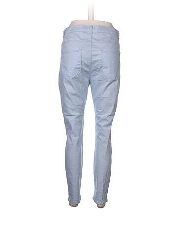 42 Beden Defacto Skinny %70 İndirimli.