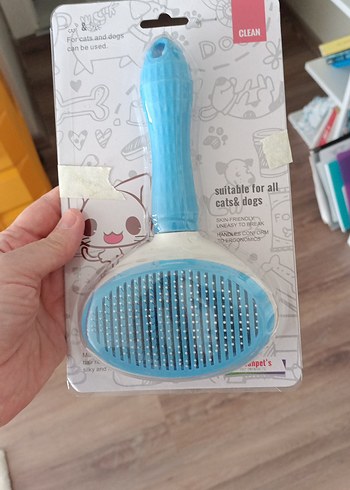 Kedi ve Köpek Tarağı