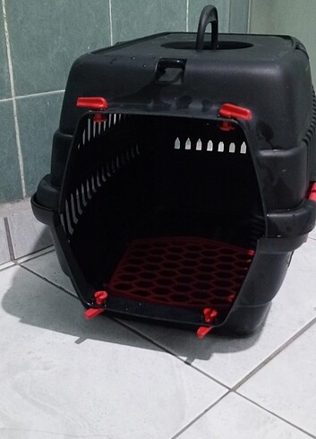 KEDİ TAŞIMA ÇANTASI