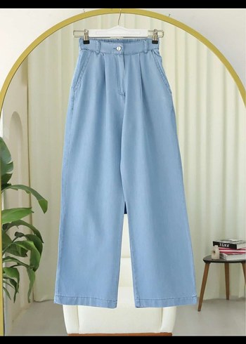 Kadın Açık Mavi Midi Denim Pantolon