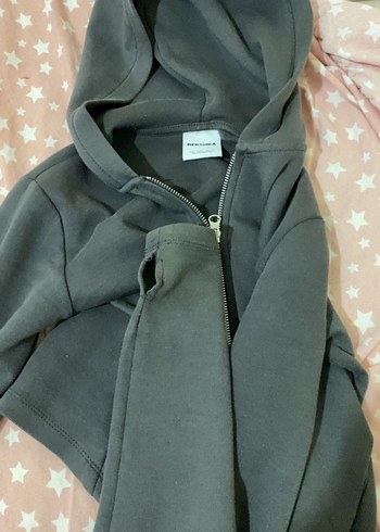 Bershka Gri Kapüşonlu Fermuarlı Ceket