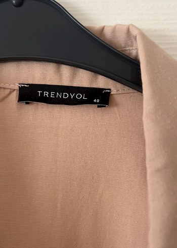 Trendyol & Milla Bej Midi Boy Düğmeli Keten Gömlek