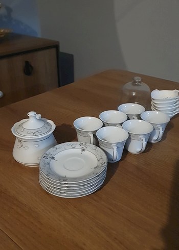 Beyaz ve Gri Desenli Çay Seti - Görsel 2