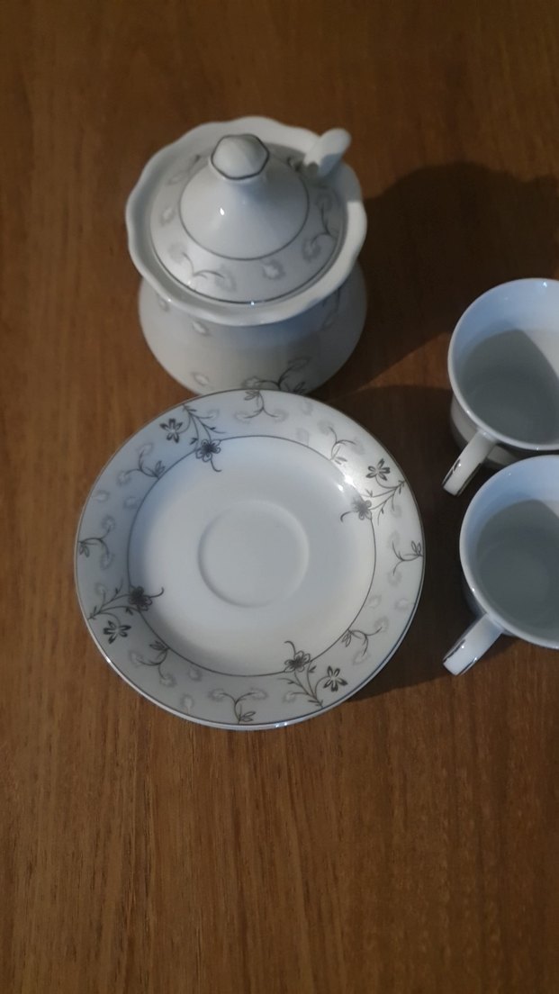 Beyaz ve Gri Desenli Çay Seti - Görsel 3