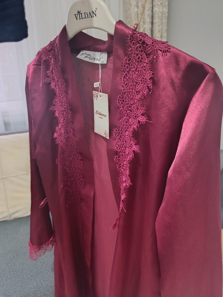 Bordo Nakışlı Uzun Kadın Sabahlık - Görsel 2