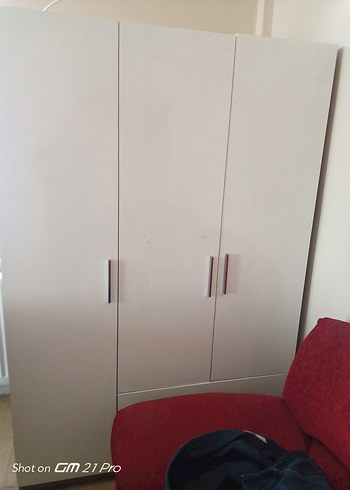 Ikea evdizden alındı iki yıllık temiz dolap