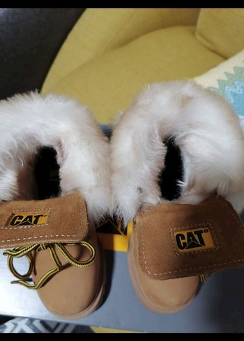 Bej Süet Kürklü Kız Çocuk Bot - Görsel 3