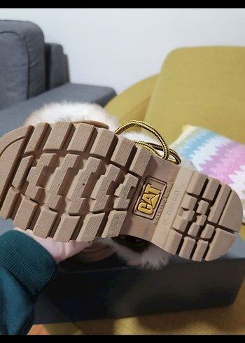 Bej Süet Kürklü Kız Çocuk Bot - Görsel 5