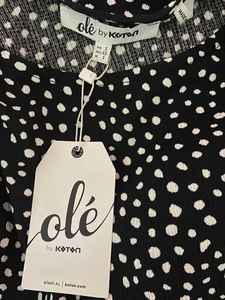 Kısa Kollu Siyah Puantiyeli elbise - Görsel 3