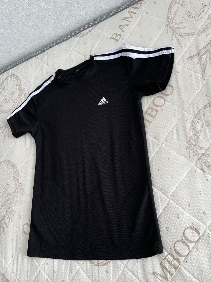 Adidas Siyah Kısa Kollu Erkek Tişört - Görsel 3