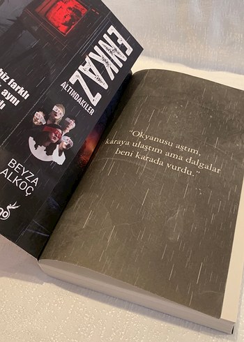  Beden Beyza Alkoç - Enkaz Altındakiler Serisi