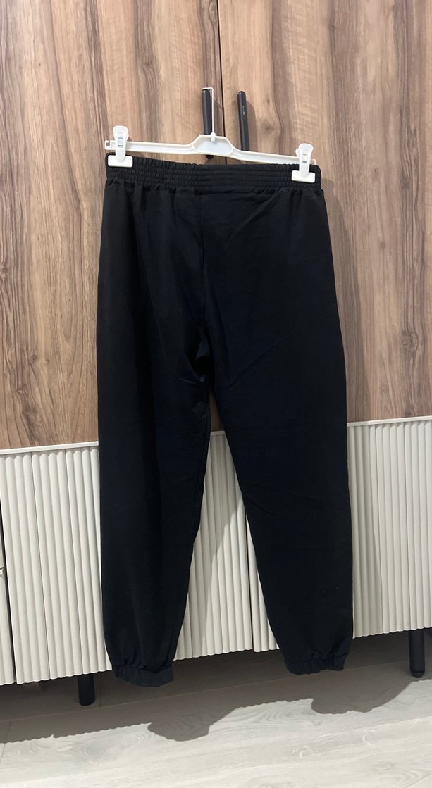 Siyah Fermuarlı Rahat Kesim Kadın Eşofman - Görsel 2