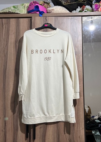 Bej Uzun Kollu Brooklyn Baskılı Sweatshirt - Görsel 2