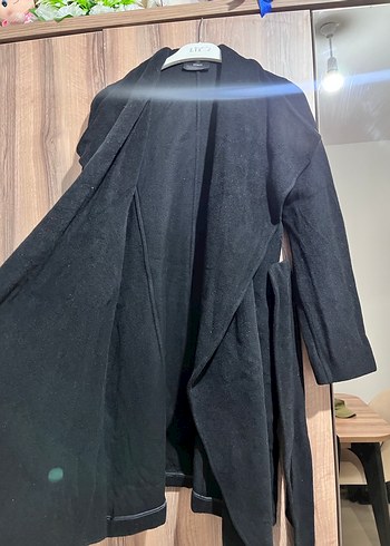 Siyah Kuşaklı Uzun Kaban - Görsel 2