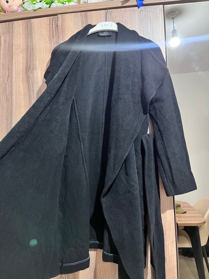 Siyah Kuşaklı Uzun Kaban - Görsel 2