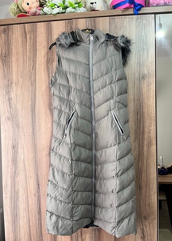 Gri Uzun Kürklü Kadın Yelek - Görsel 3