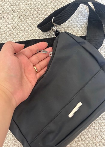 Bershka Bershka Model Siyah Omuz Çantası