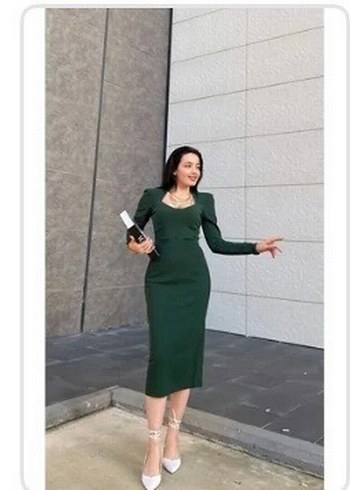Uzun Kollu V Yakalı Haki Ofis Elbisesi