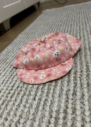 Düğmeli Pembe Baskılı bebek Şapkası - Görsel 3