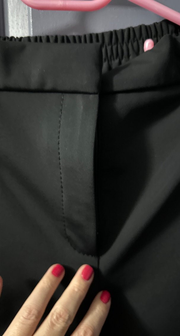 Kadın Siyah Kemerli Dar Kesim Kumaş Pantolon - Görsel 3