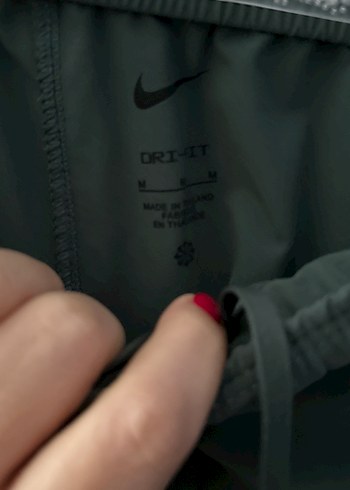 Kadın Yeşil Rahat Kesim Spor Pantolon - Görsel 3