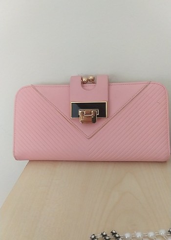 Pembe Deri Tokalı Kadın Portföy Çanta