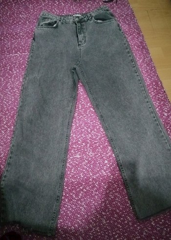 GRİ ESKİTME DESENLİ DEFACTO KOT PANTOLON