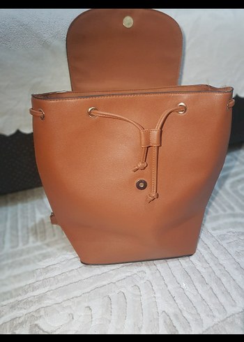 Primark Kahverengi Nakışlı Deri Kadın Sırt Çantası - Görsel 3