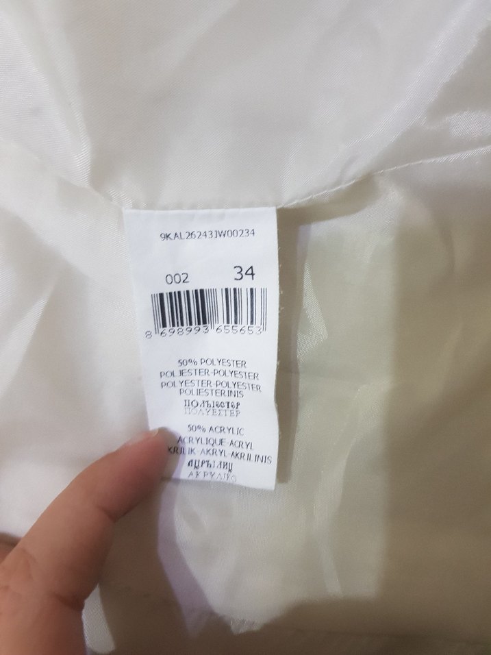 Beyaz Kürklü Pelüş Mont - Görsel 4