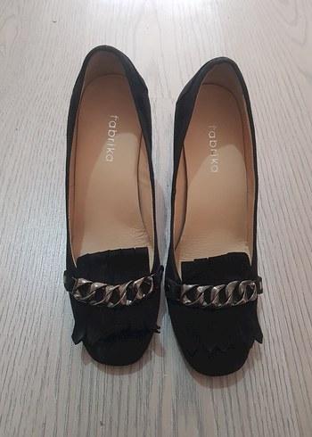 Siyah Süet Tokalı Kadın Topuklu Ayakkabı - Görsel 2