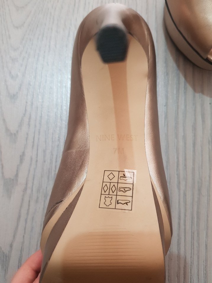 Bej Parlak Platform Topuklu Kadın Abiye Ayakkabı Nine west - Görsel 3