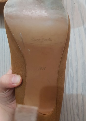 Bej Süet Fiyonklu Stiletto Topuklu Kadın Ayakkabı - Görsel 3