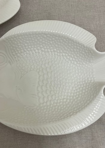 Beyaz Balık Şeklinde Seramik Tabak - Görsel 3