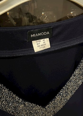 Uzun Siyah V Yakalı Kadın Elbise - Görsel 5