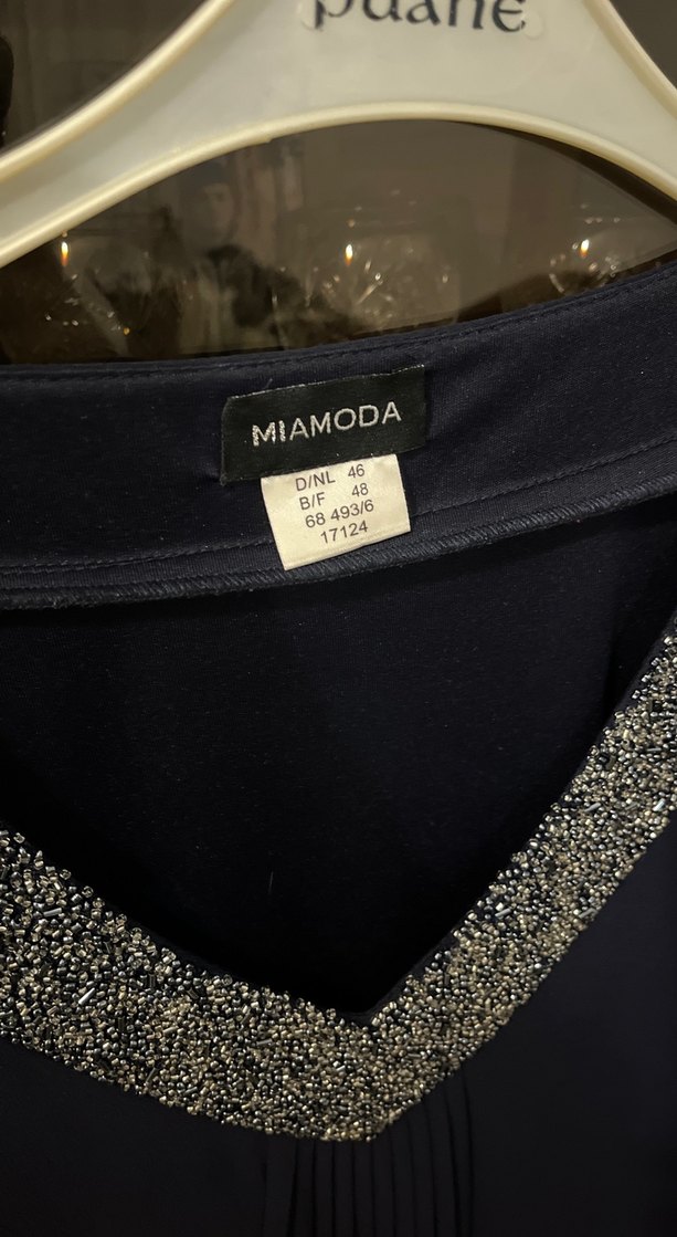 Uzun Siyah V Yakalı Kadın Elbise - Görsel 5