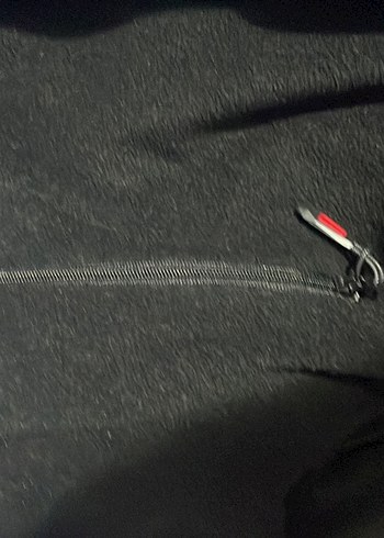 Siyah Fermuarlı Yüksek Yakalı - Görsel 5