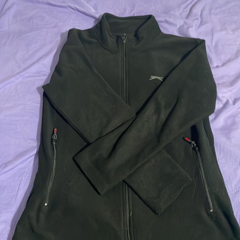 Siyah Fermuarlı Yüksek Yakalı - Görsel 2