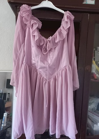 Pembe Midi Uzun Kollu Volanlı Elbise