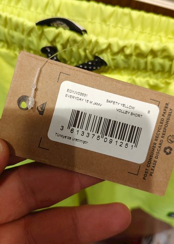 Quiksilver Neon Sarı Erkek Deniz Şortu - Görsel 4