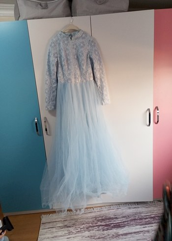 Uzun Kollu Mavi Dantel Nişan Elbisesi - Görsel 2