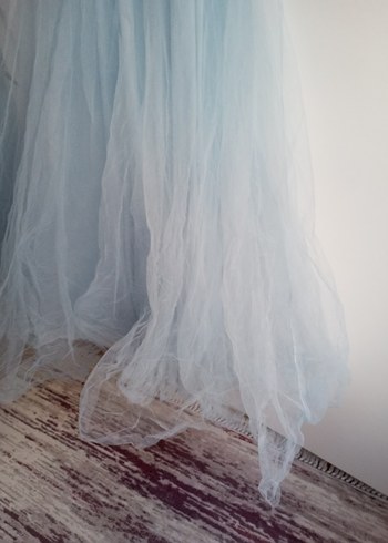 Uzun Kollu Mavi Dantel Nişan Elbisesi - Görsel 5