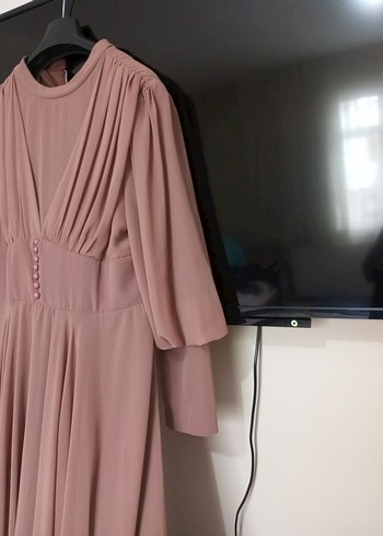 Bej Uzun Kollu Drapeli Kadın Abiye Elbise - Görsel 4