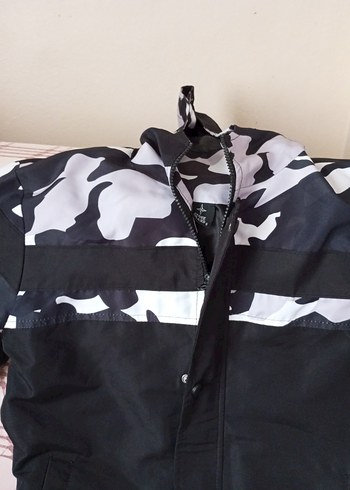 Erkek Çocuk Siyah Kamuflaj Düğmeli Ceket - Görsel 2