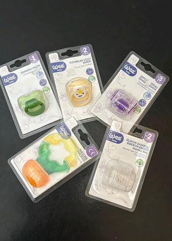 Renkli Silikon Bebek Emzikleri Wee Baby +Diş kaşıyıcısı - Görsel 2