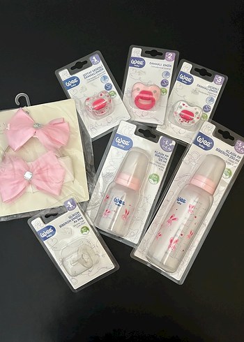 Pembe Desenli Bebek Emzik ve Biberon Seti - Görsel 3