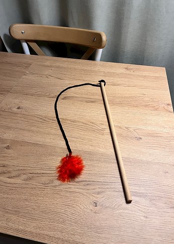  Beden Renk Ahşap Kedi Oltası