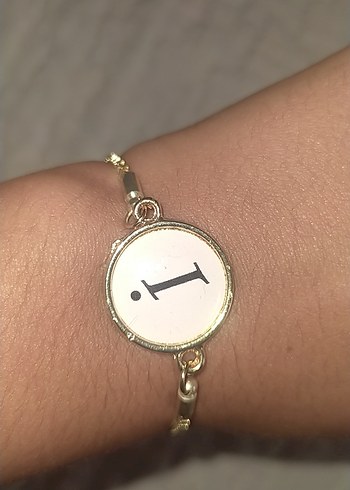 Beden Altın Renk Zincir Detaylı Minimalist Bileklik